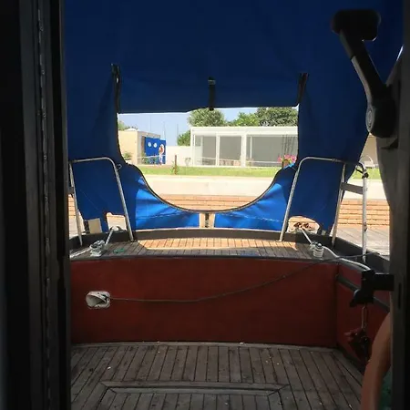 Irene House Boat 보트호텔 베니스