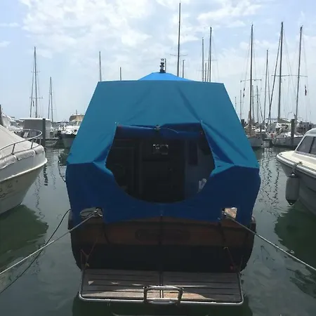 Irene House Boat *