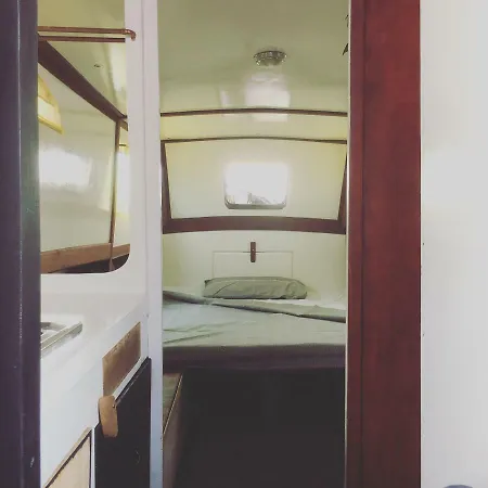 보트호텔 Irene House Boat